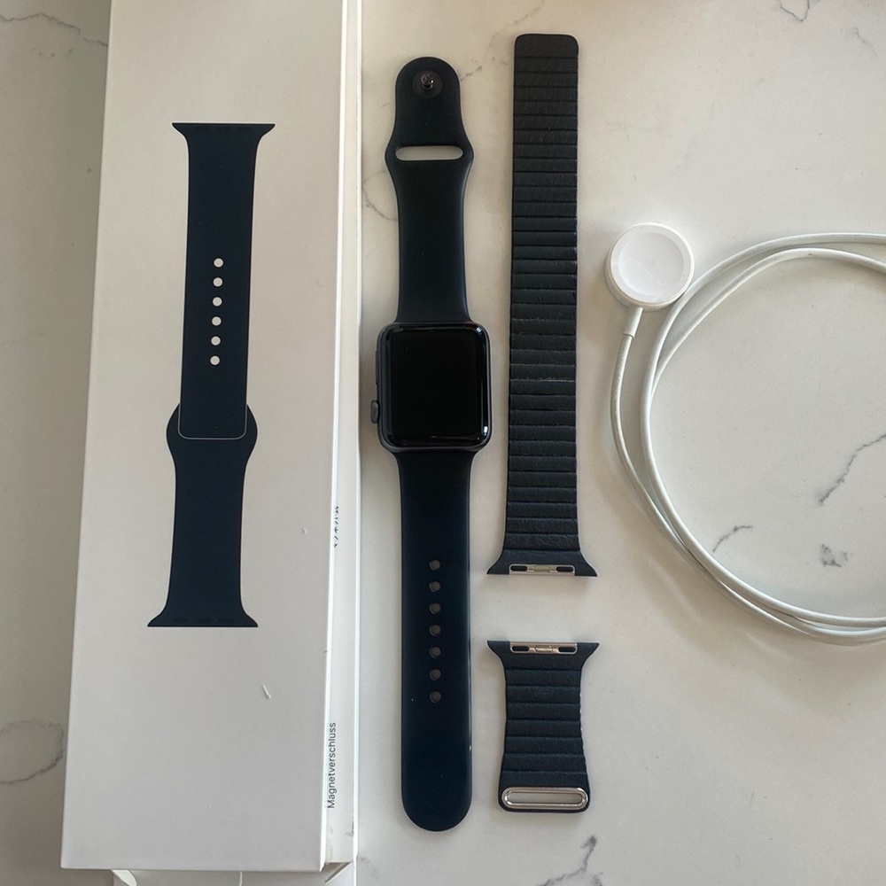 Apple Watch series 2. 42mm